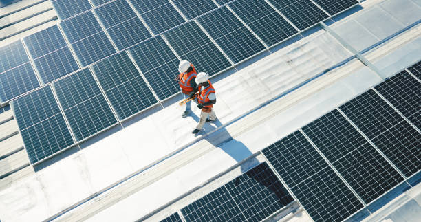 Best Roof Installation  in Ellwood City, PA
